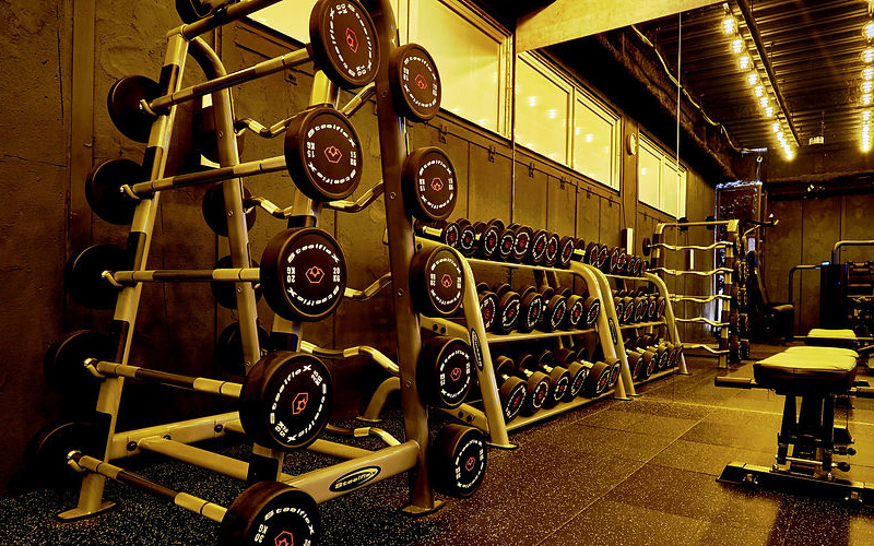 ワンサードフィットネス フリーウェイトエリア